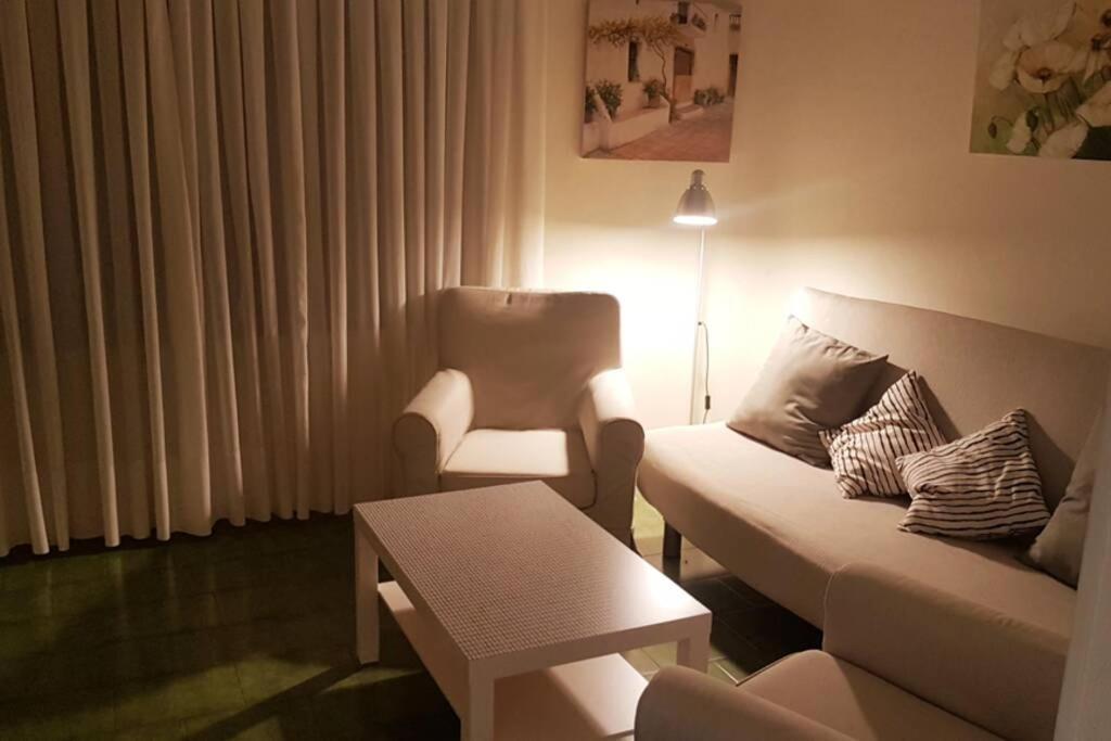 Bonito Apartamento Triana-Los Remedios Seville Exterior photo